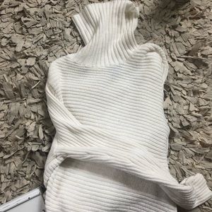 White Express Turtle Neck